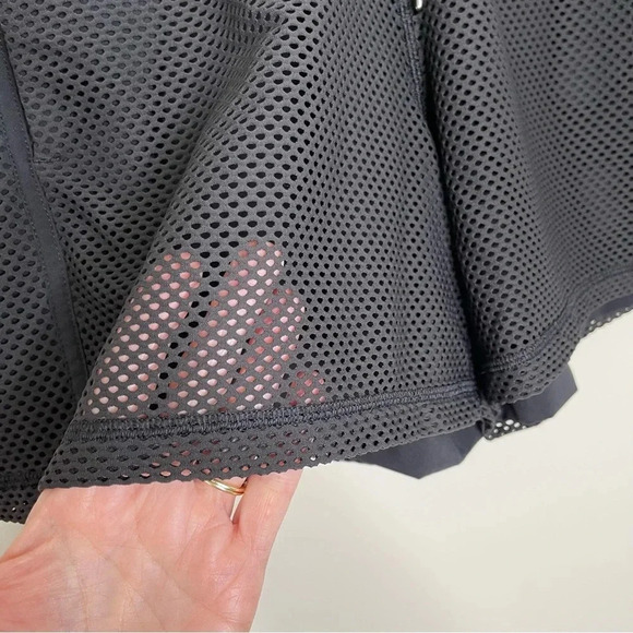 Lululemon Mesh On Mesh Short (5") - Picture 8 of 13